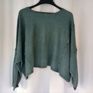 Mustard Seed Oversized Long Sleeve Open back Crop Sweater Size S